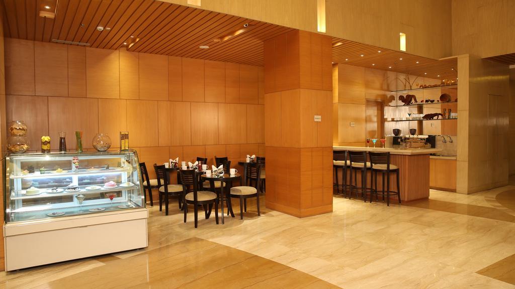Country Inn & Suites By Radisson, Meerut Eksteriør billede