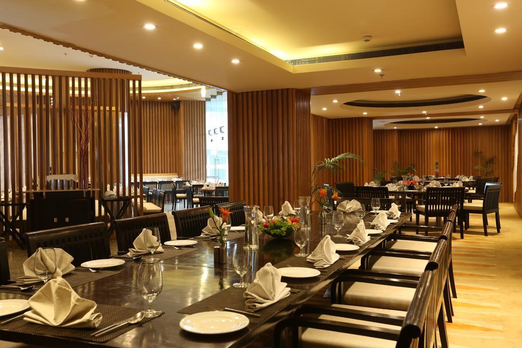 Country Inn & Suites By Radisson, Meerut Eksteriør billede